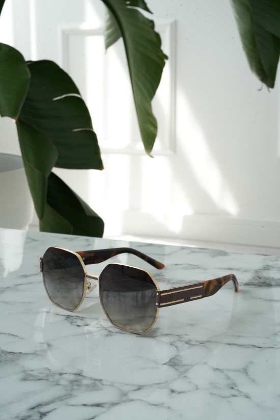 Сонцезахисні окуляри з пантерою та золотими елементами