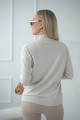 Warme Bluse mit halbem Rollkragen