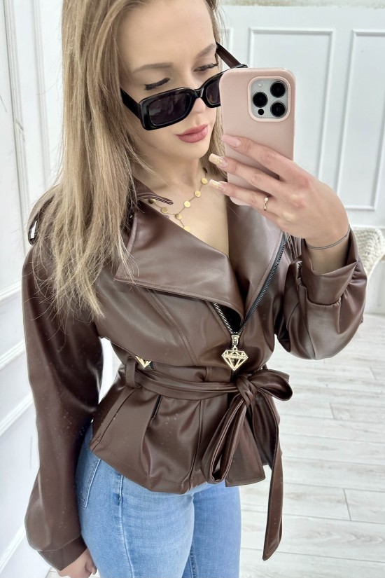 Krótka kurtka ekoskóra