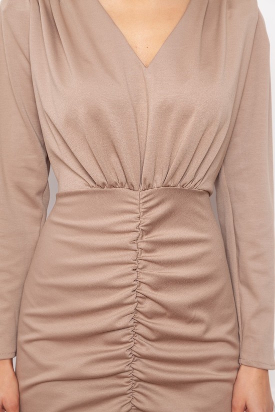 Kleid mit Rüschen