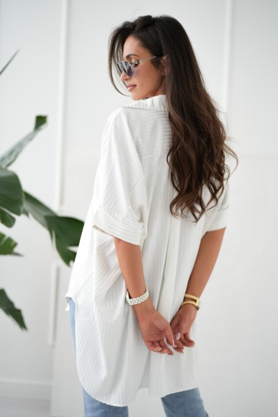 Luźna koszula w srebrne paski - biała